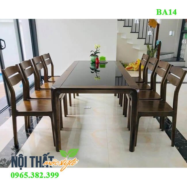 Bộ bàn ăn 8 ghế gỗ sồi là điểm nhấn cực nổi bật và thời thường cho nội thất nhà bạn