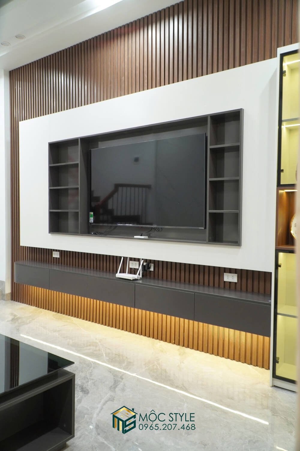 Trọn bộ hệ kệ tivi sang trọng