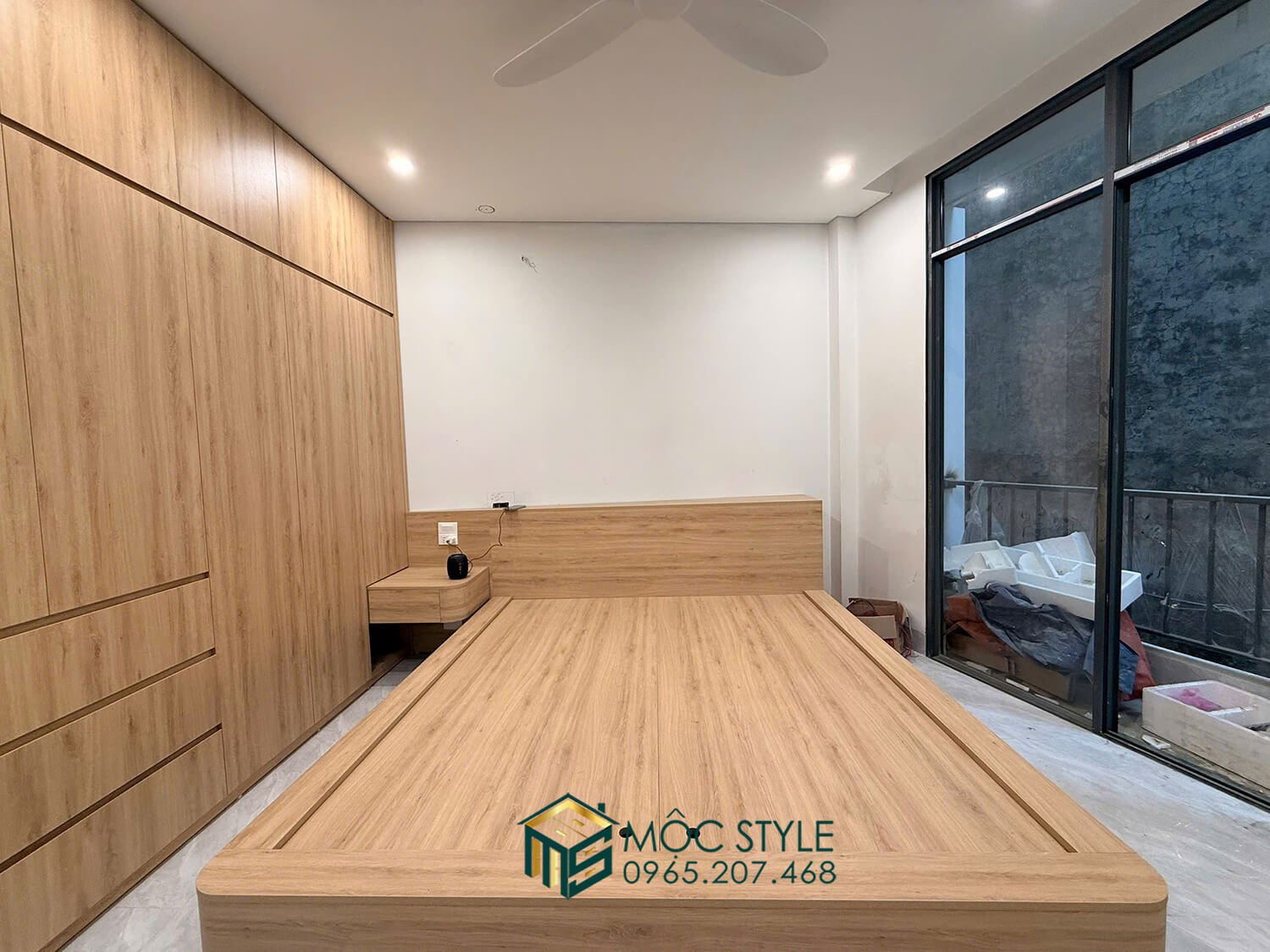 Nội thất được xử lý, lắp đặt phẳng phiu dù không gian phòng bị méo Nội thất được xử lý, lắp đặt phẳng phiu dù không gian phòng bị méo